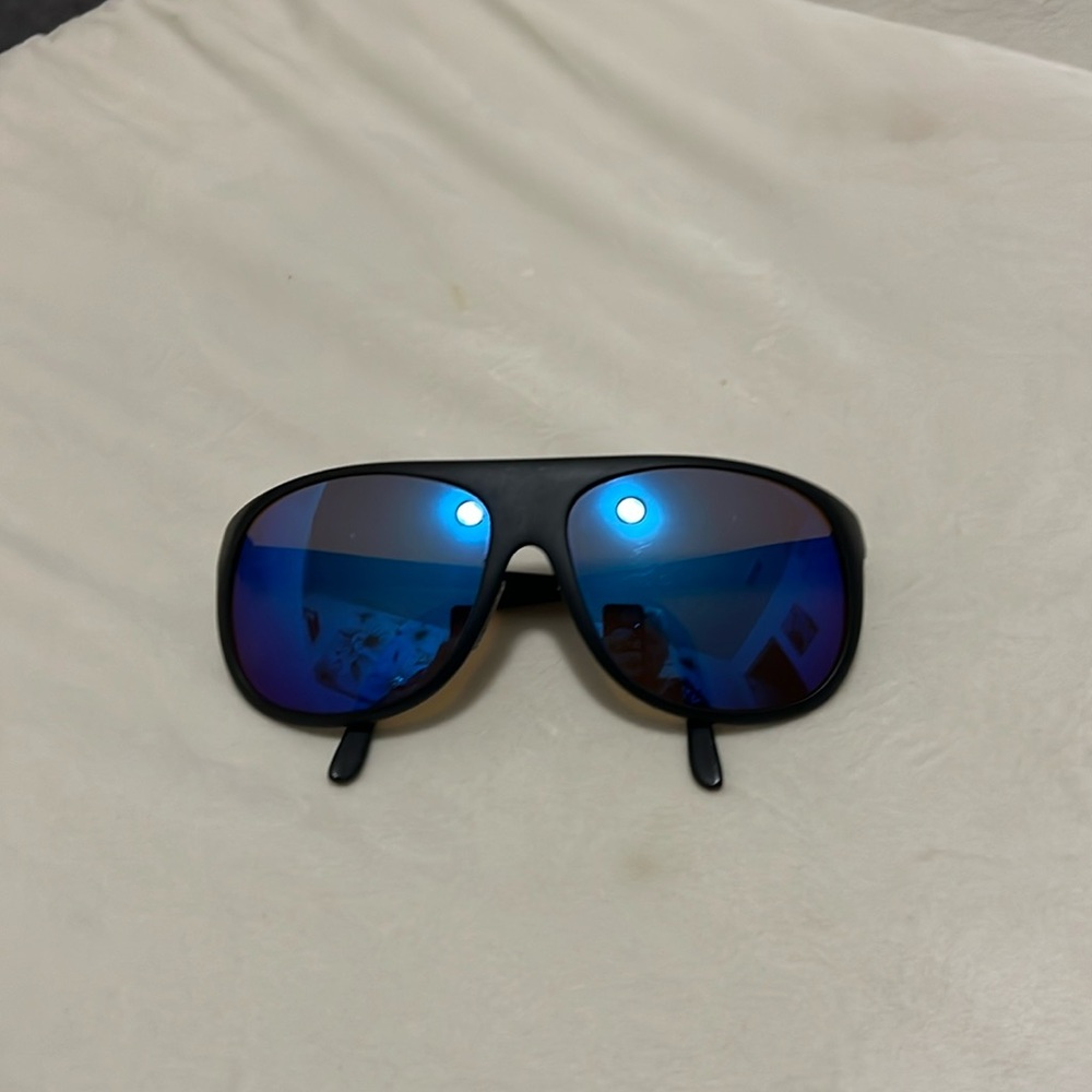 Revo 820001 AERo blue mirror sunglasses 👍☘️🌹